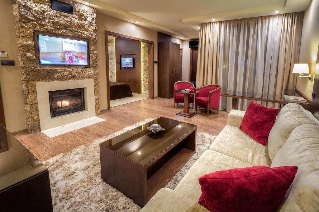 Family Hotel Strannopriemnitza Oreshak  Habitación foto